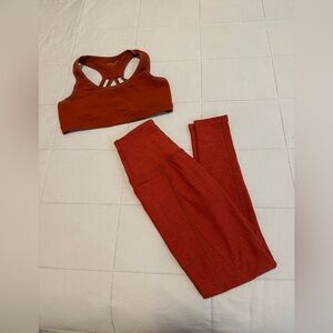 Beyond yoga legging and bra set, xs/s, burnt orange